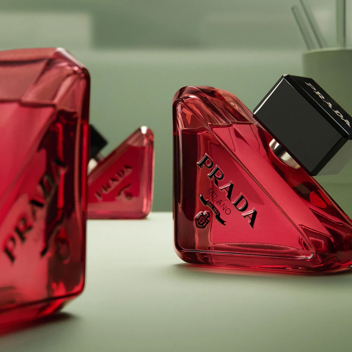 Prada Paradoxe Radical Essence EDP 90 ml - Parfum pentru femei