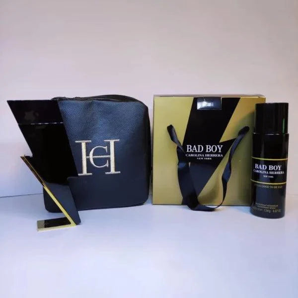 Carolina Herrera Bad Boy 100 ml – Set pentru bărbați - Parfumuriro